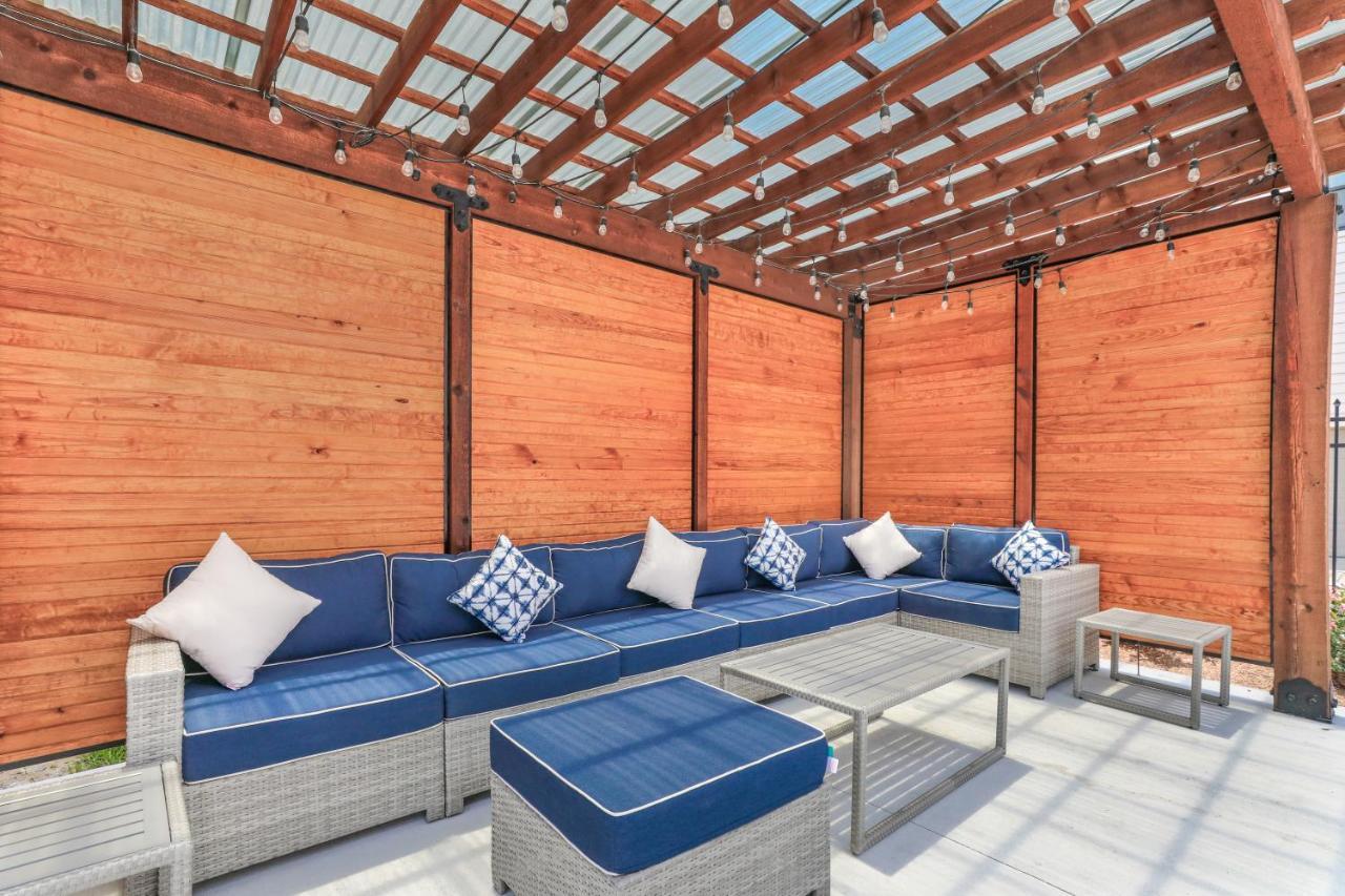 New Construction Elegant Villas New Orleans Exterior photo