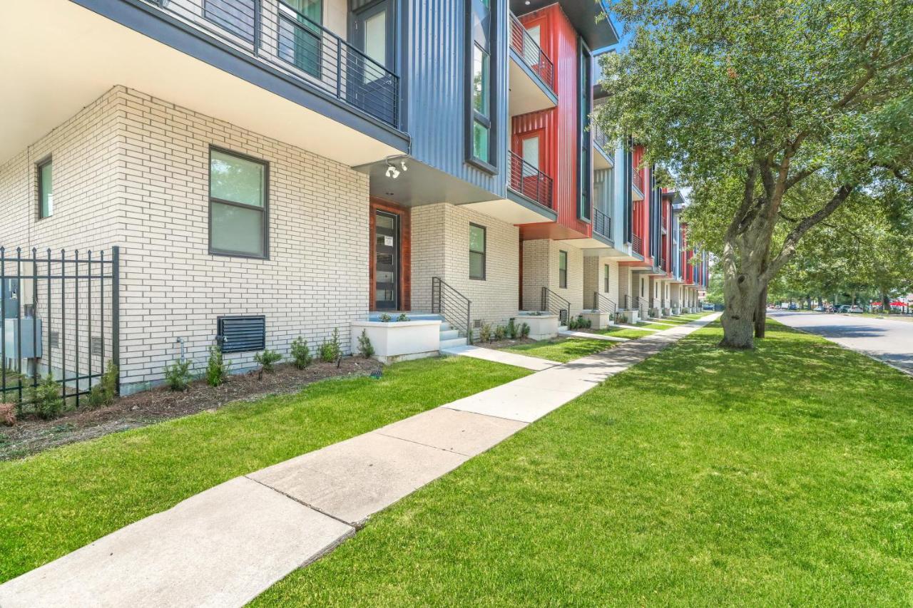 New Construction Elegant Villas New Orleans Exterior photo