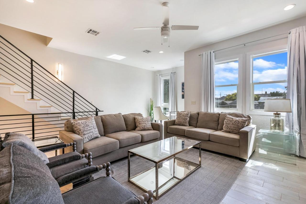 New Construction Elegant Villas New Orleans Exterior photo